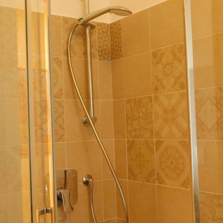 Michy'S House Apartment Sestri Levante Luaran gambar